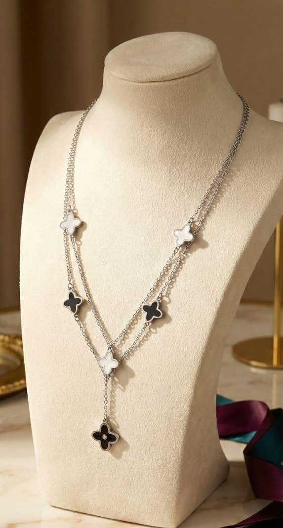Clover Motif Lariat Necklace