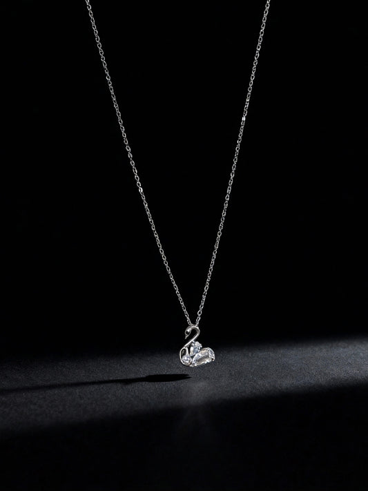 Elegant Swan Charm Pendant Chain Necklace