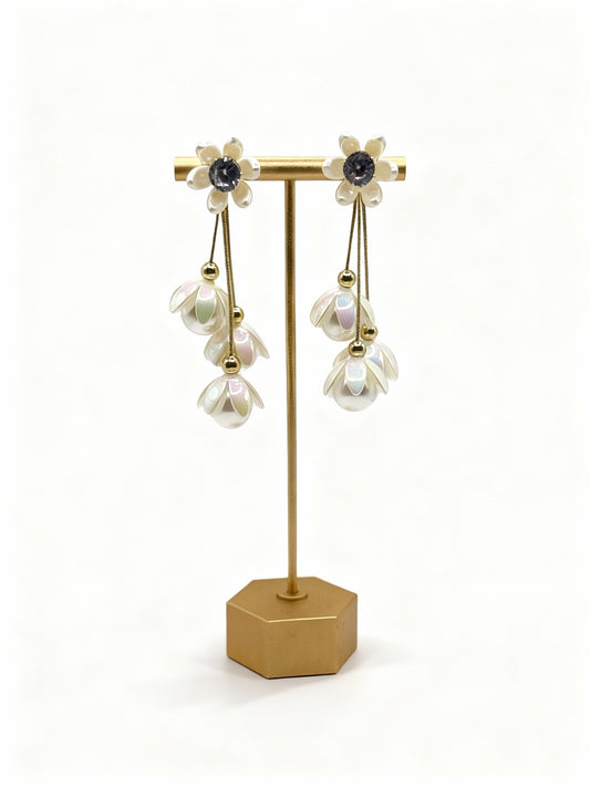 Floral Tassel Long earring