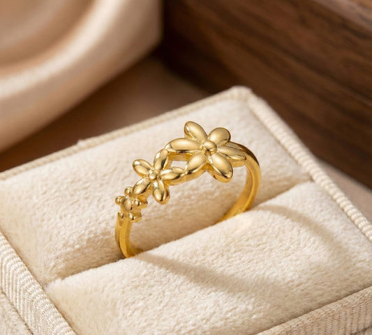 Flut Flower Golden Ring