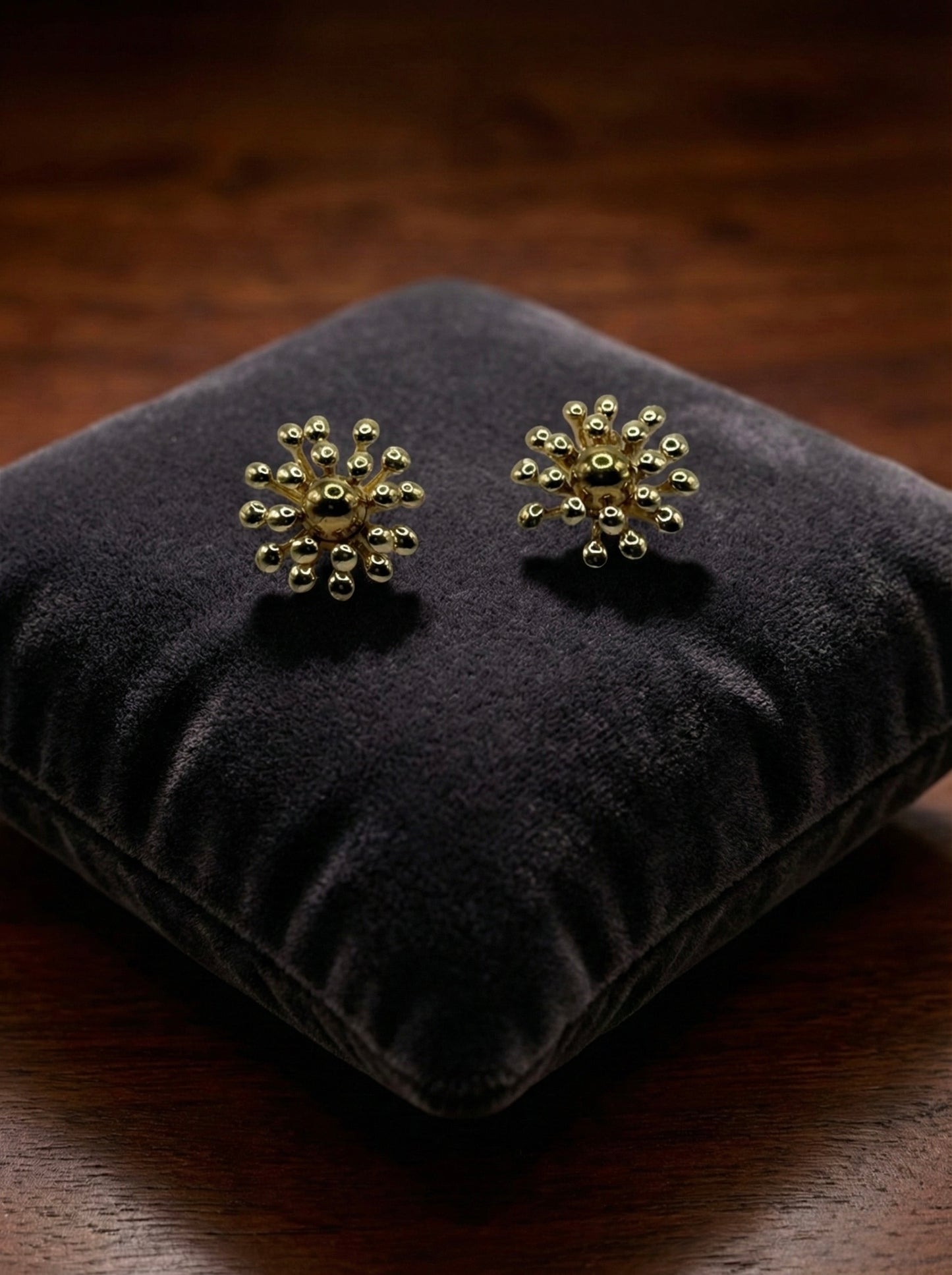 Golden Bloom Stud Earring