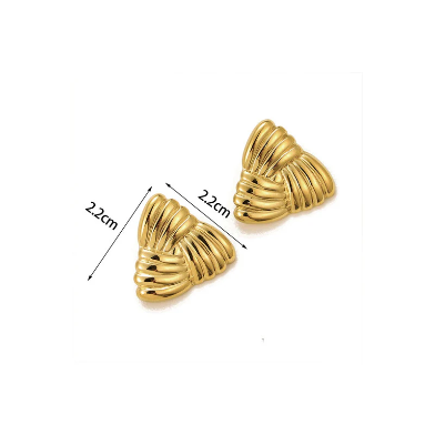 Ribbed Triangular Studs