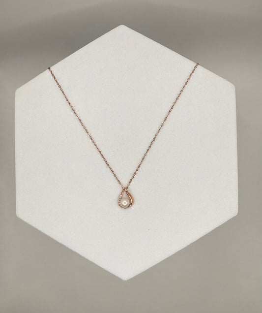 Rose Gold Tear Drop Pendant Necklace