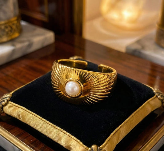 The Solitaire Pearl Signet Ring