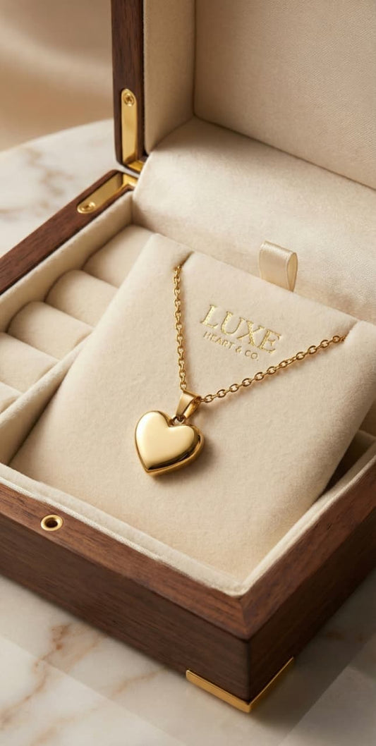 Amore Gold Heart Necklace