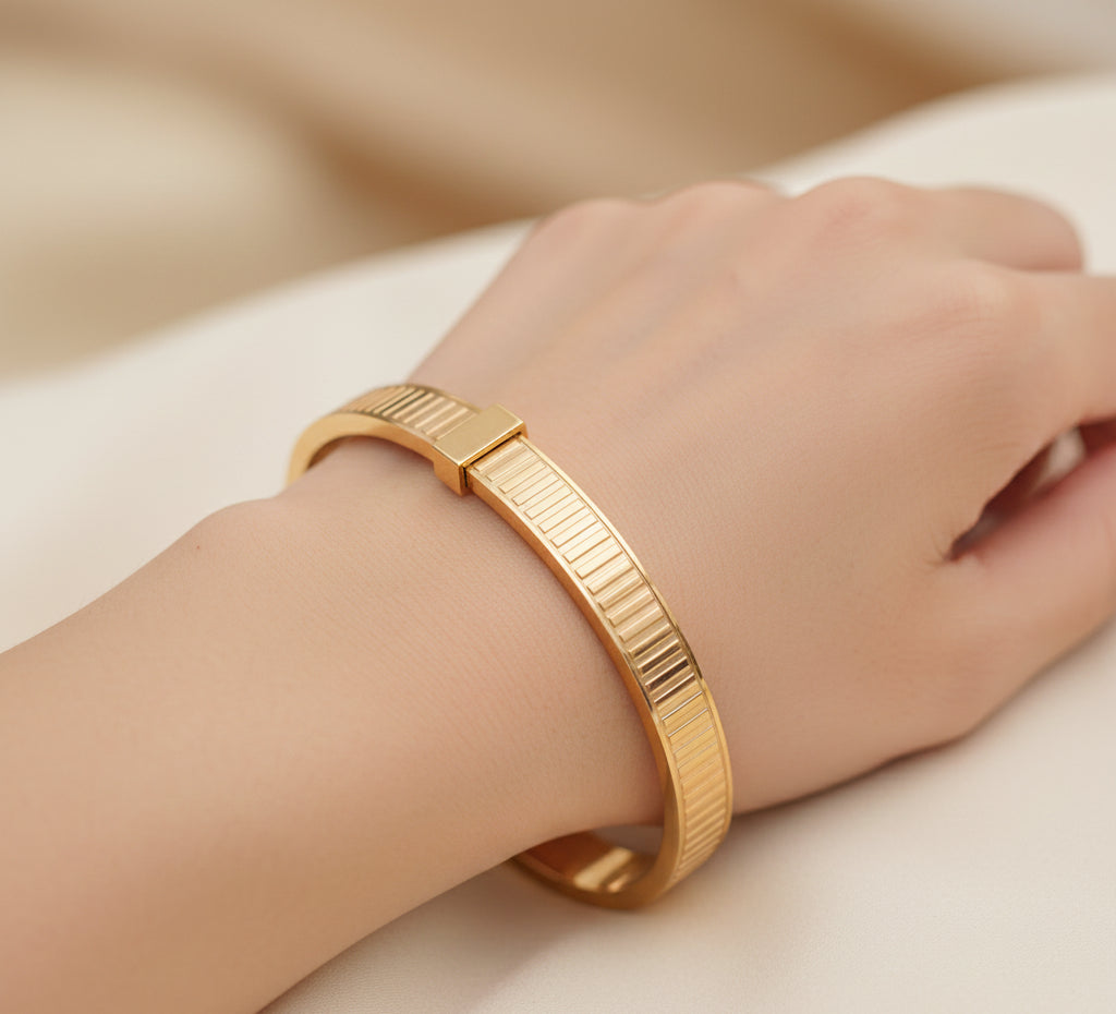 Boucheron Quatre Grosgrain