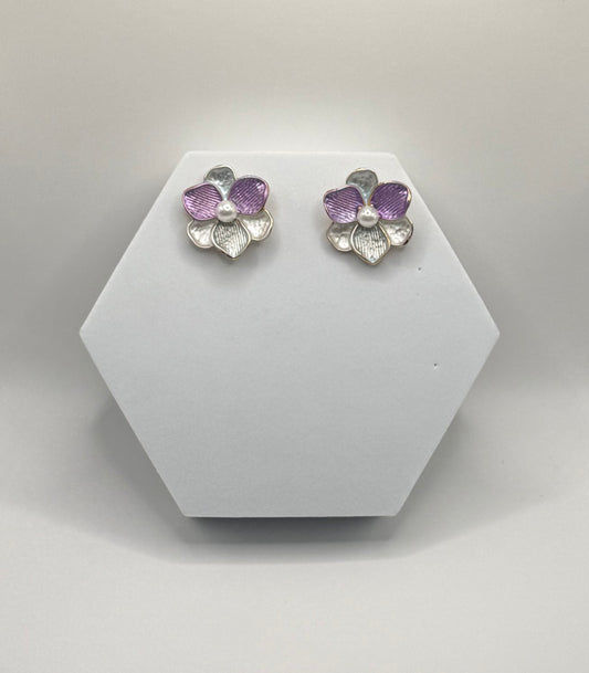 Duchess Daisy Stud Earring