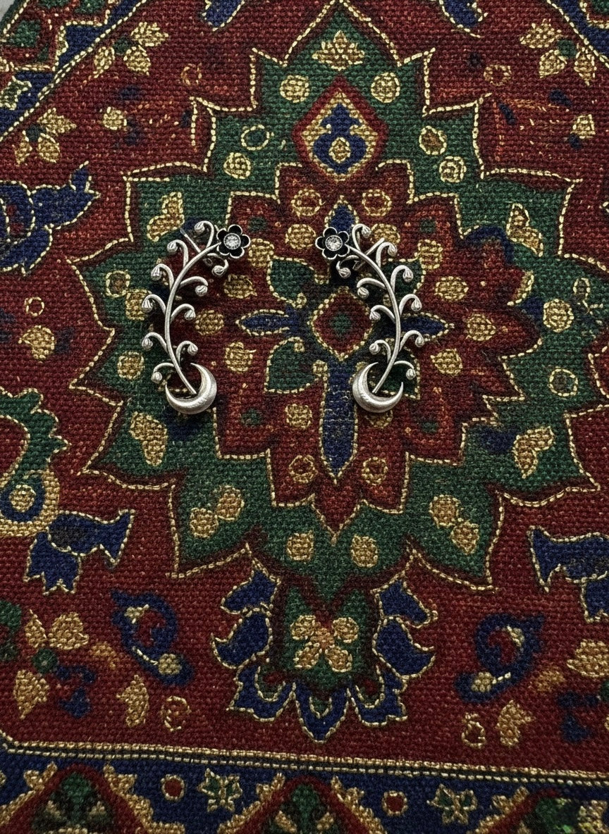 Ear cuff