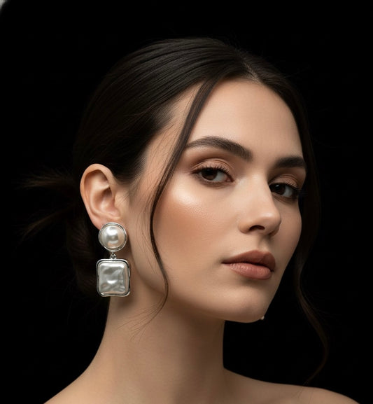 Molten Pearl Drops Earring