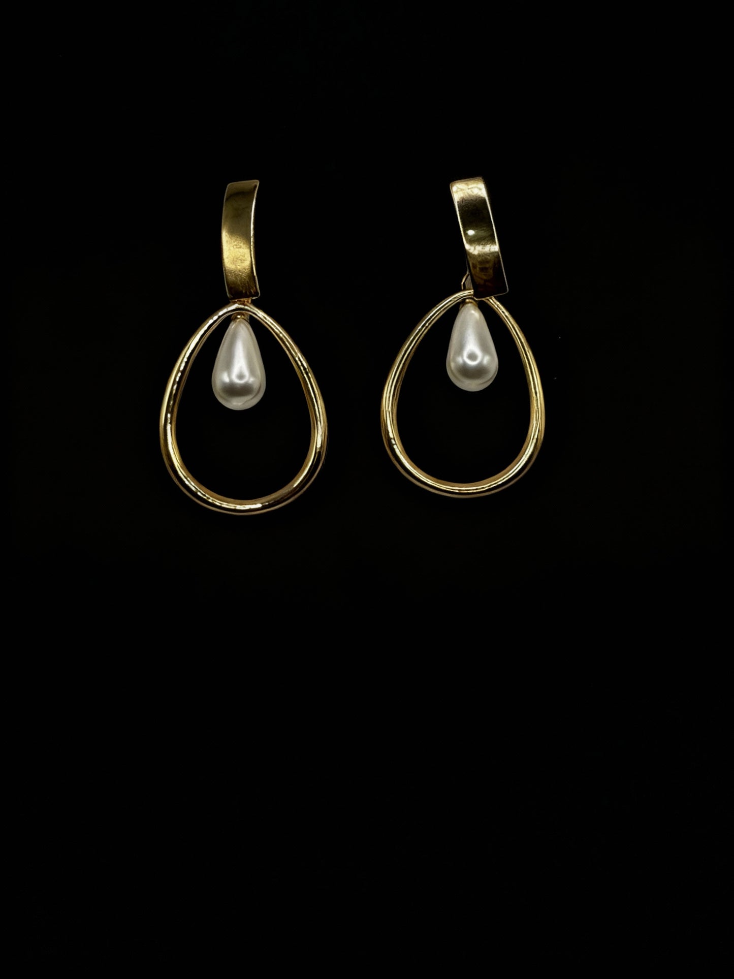 Oval Drop Earring