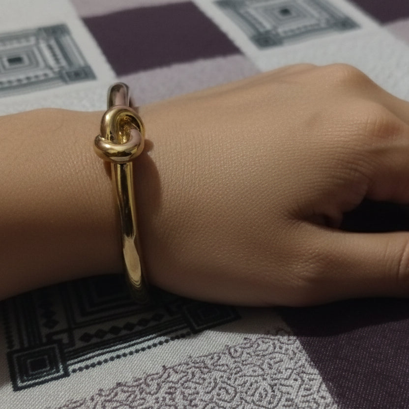 Sailor's Knot Bangle