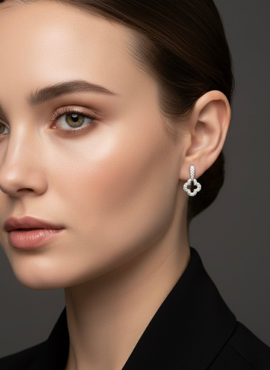 Sparkle Clover Earring