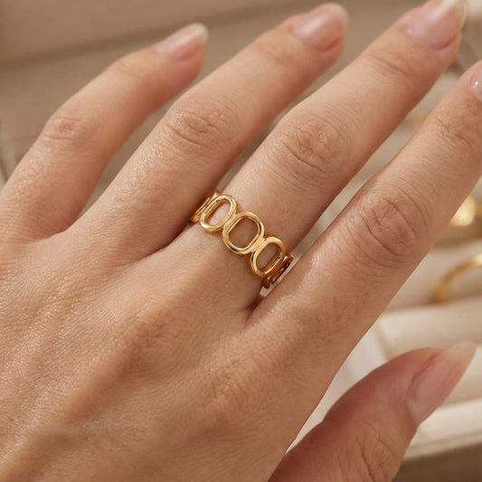 The Capsule Ring