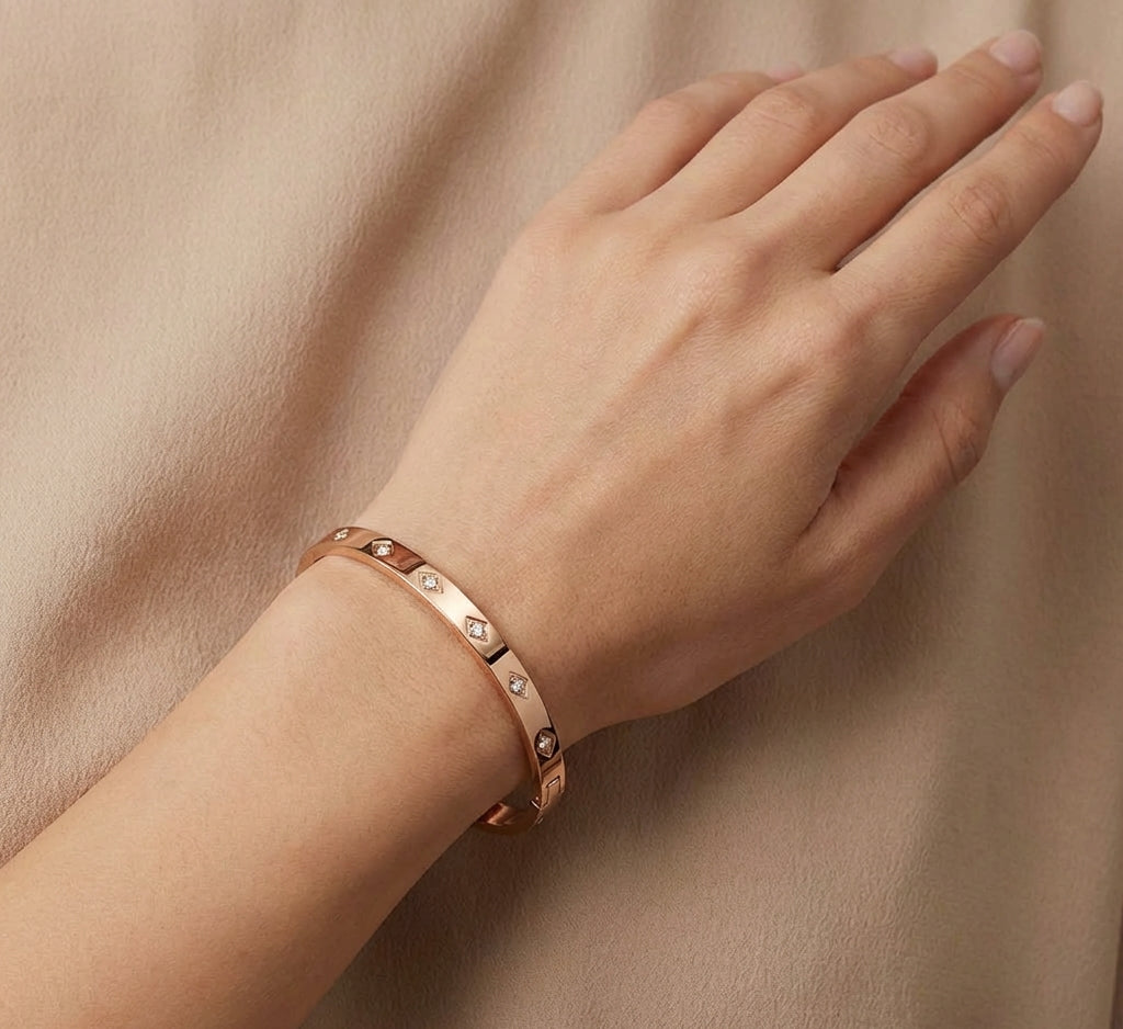 The Diamond-Pattern Cuff