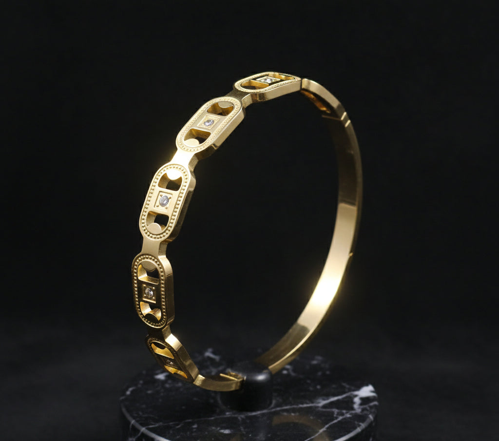 The Geometric Spark Bracelet