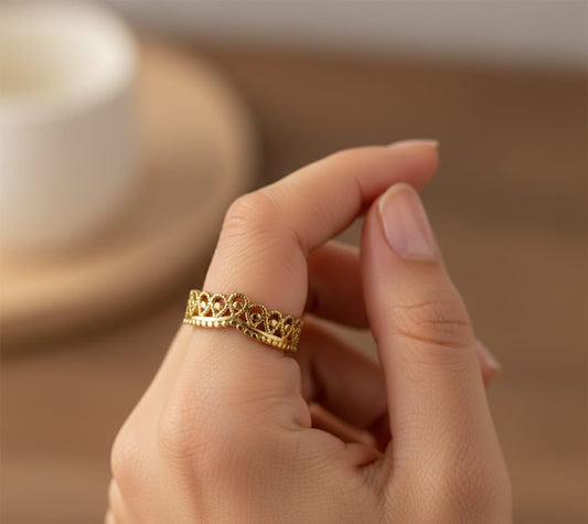 The Lace Band Ring