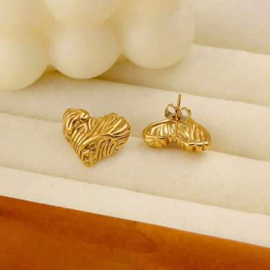 Vintage-Inspired Heart Studs
